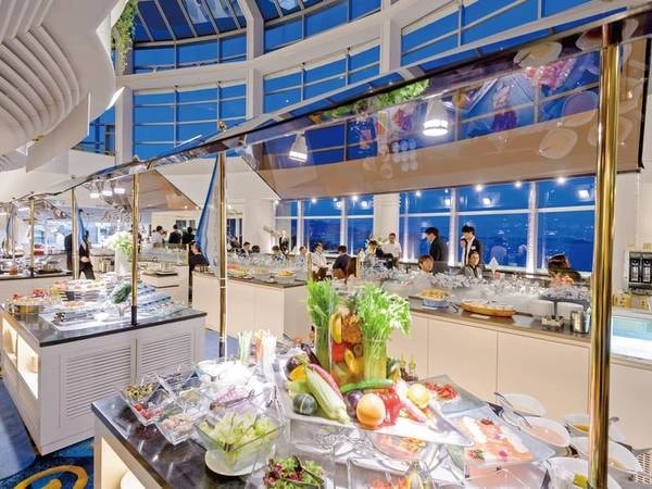 食事つき宿泊が定価の半額で利用可能！